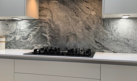 Handleless-kitchen-from-basically-trade.jpg