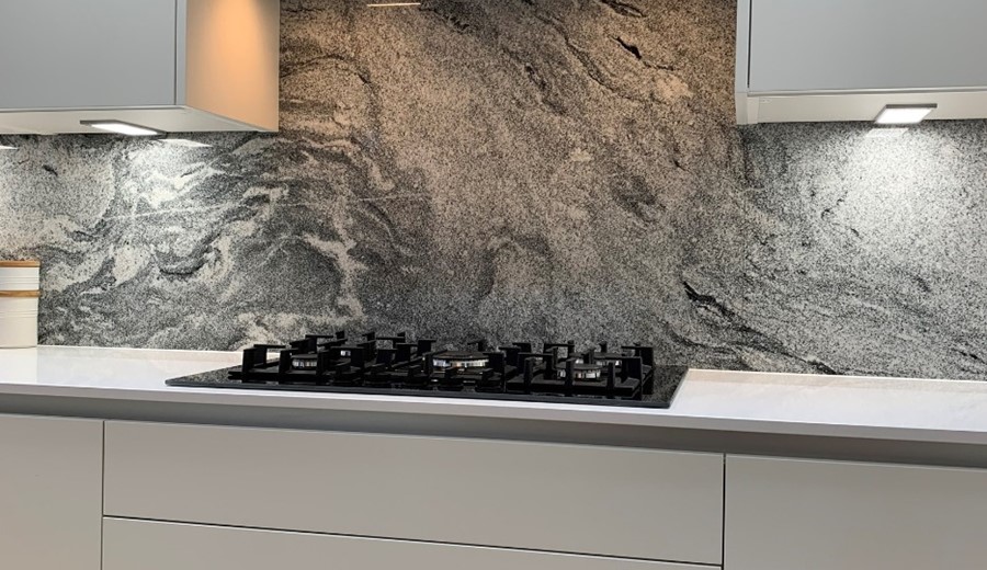 Handleless-kitchen-from-basically-trade.jpg