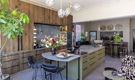 linda-barkers-kitchen.jpg