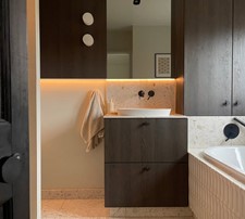 Bathroom 2.jpg